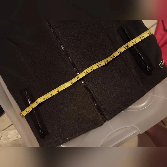 Calvin Klein Polyester Outer Shell Vests for Women - Picture 9 of 10